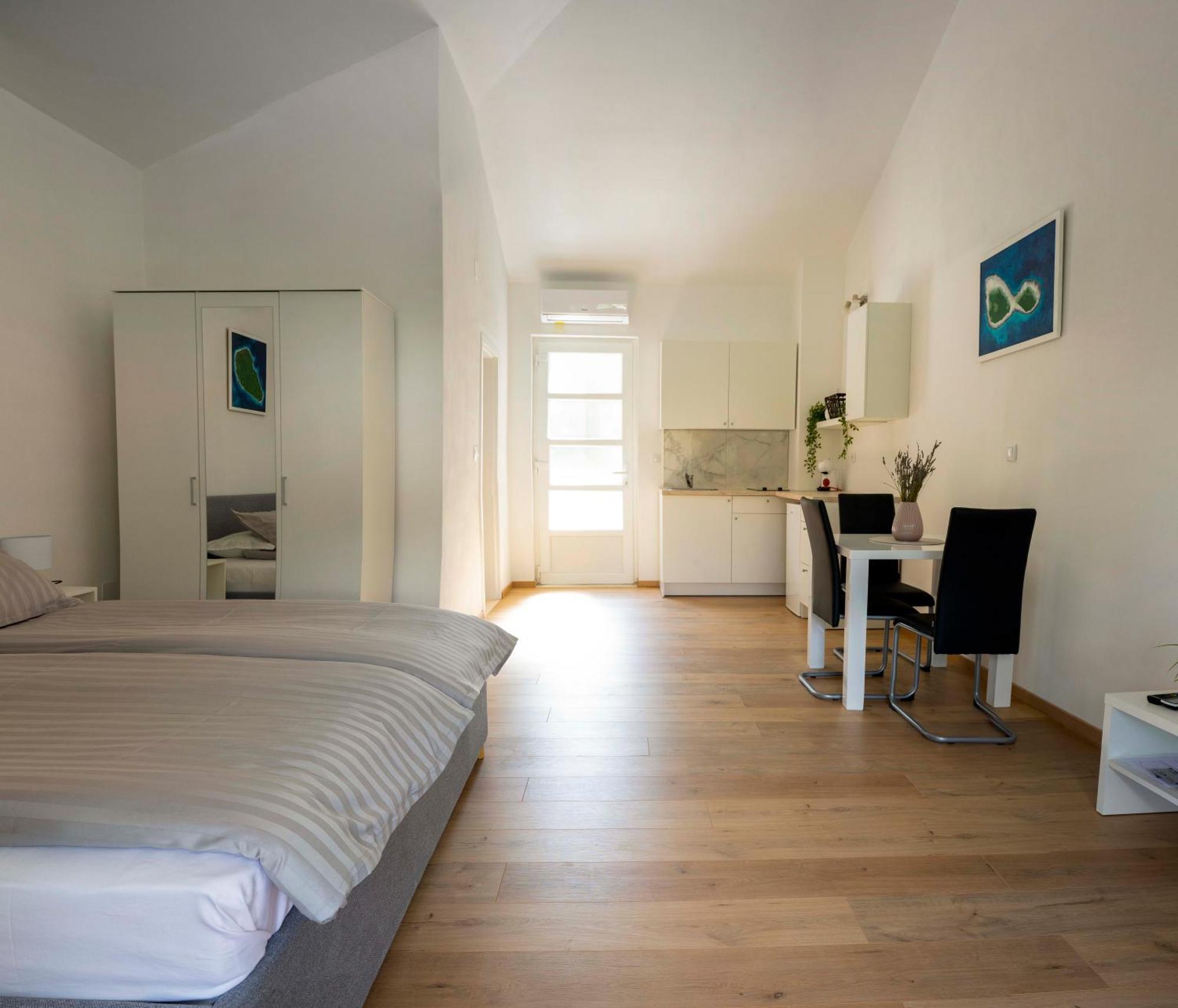 Korkyra Fit Suites -Free Gym Korčula Rom bilde